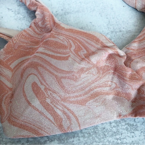 L Space Lizzie Top Bikini Set Shimmery Marble Swirl Pattern Size Medium - Picture 6 of 11